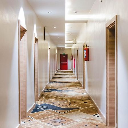 Amber City Hotels Overri Kültér fotó