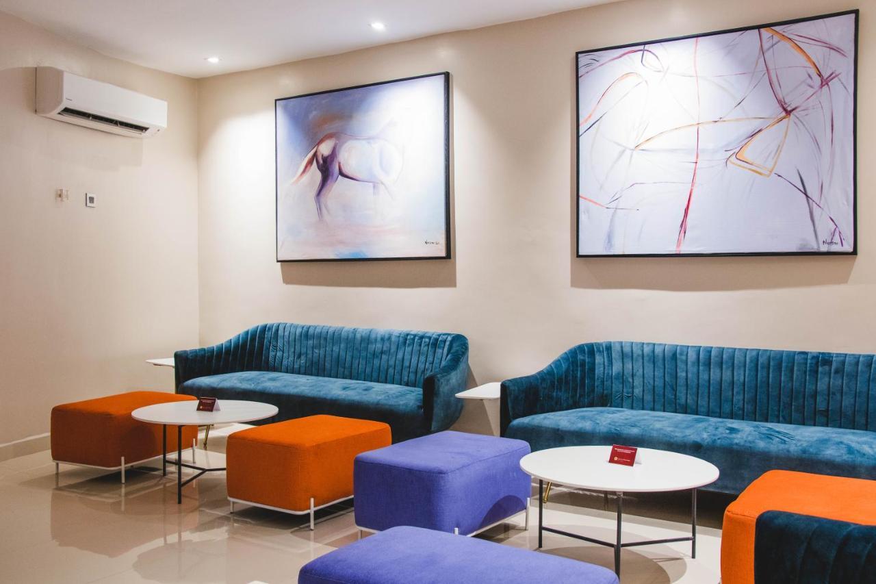 Amber City Hotels Overri Kültér fotó