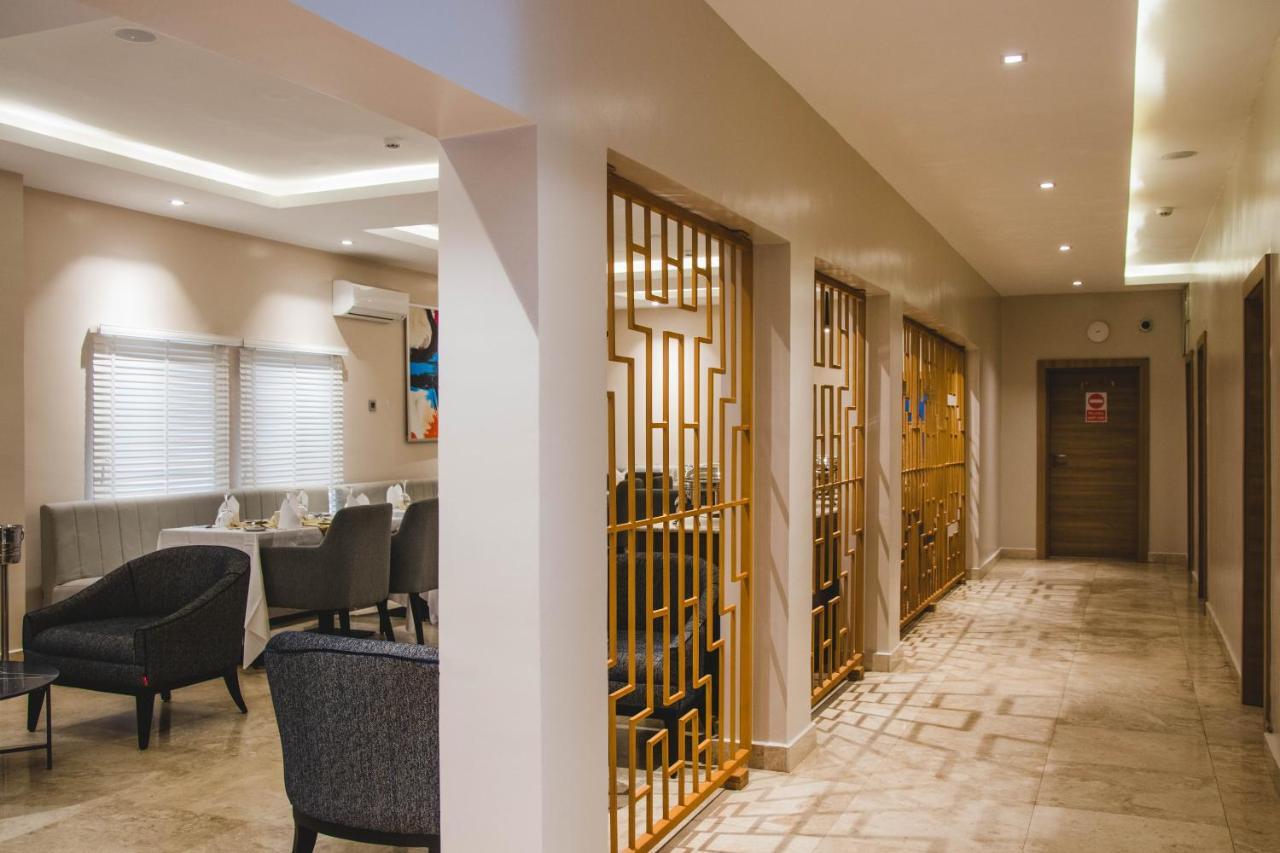 Amber City Hotels Overri Kültér fotó